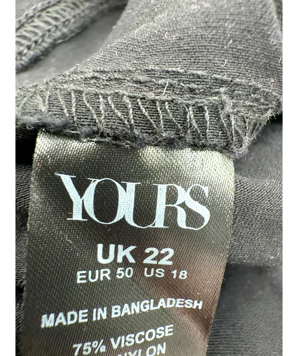 Yours Black Curve Black Coated Skinny Stretch AVA Jeans, size UK 22 — detail