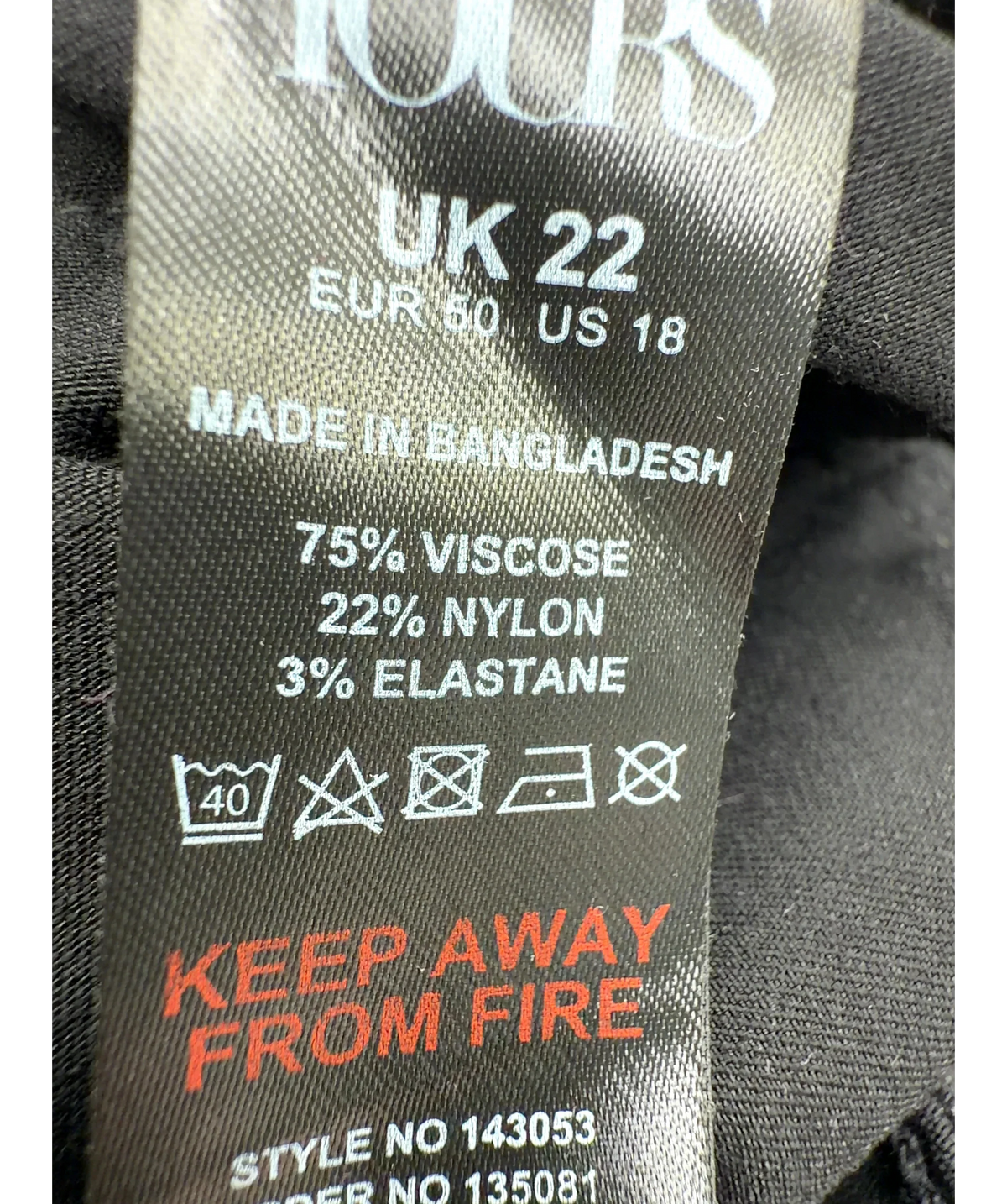 Yours Black Curve Black Coated Skinny Stretch AVA Jeans, size UK 22 — label
