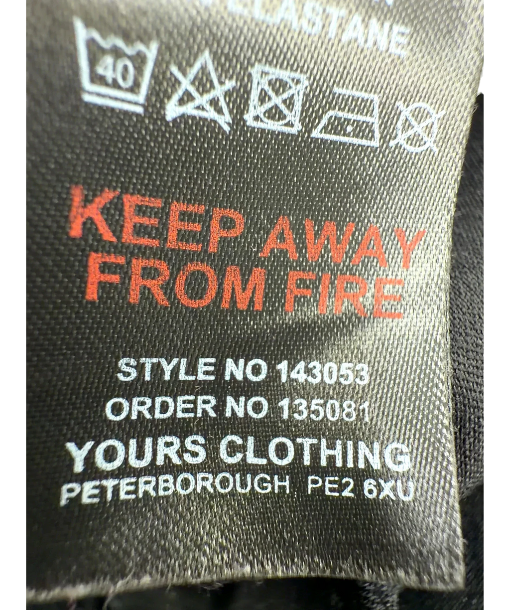 Yours Black Curve Black Coated Skinny Stretch AVA Jeans, size UK 22 — fabric detail