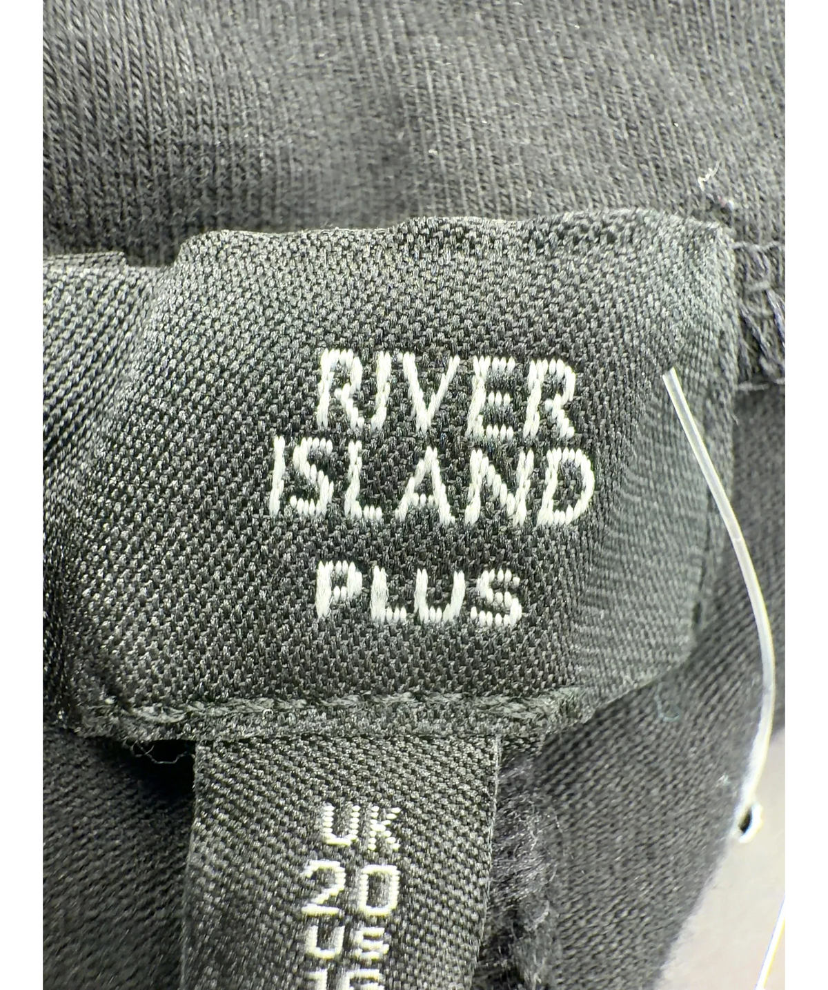 River Island Black Colour, size UK 20 — detail