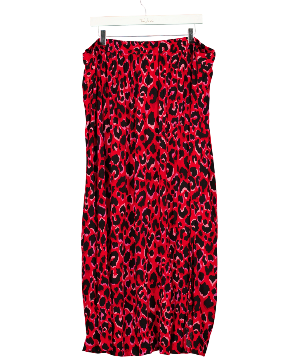 SCAMP & DUDE Red Colour, size UK 22 — back