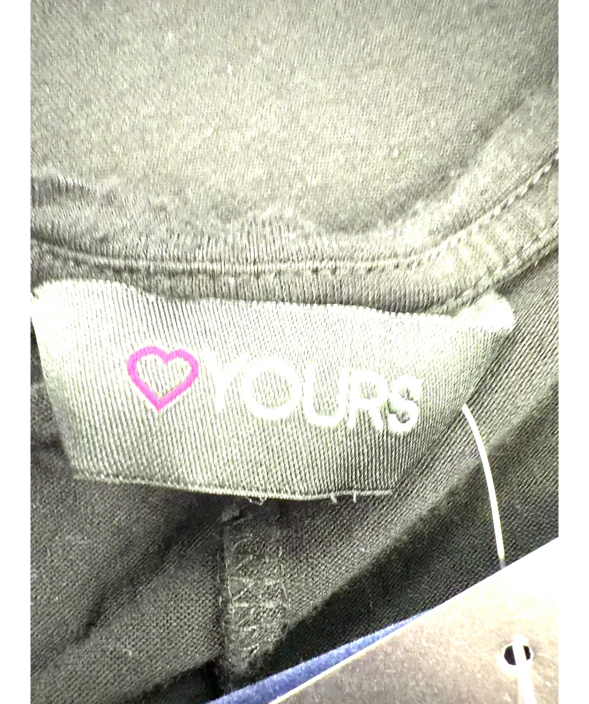 Yours Black Colour, size UK 22 — detail