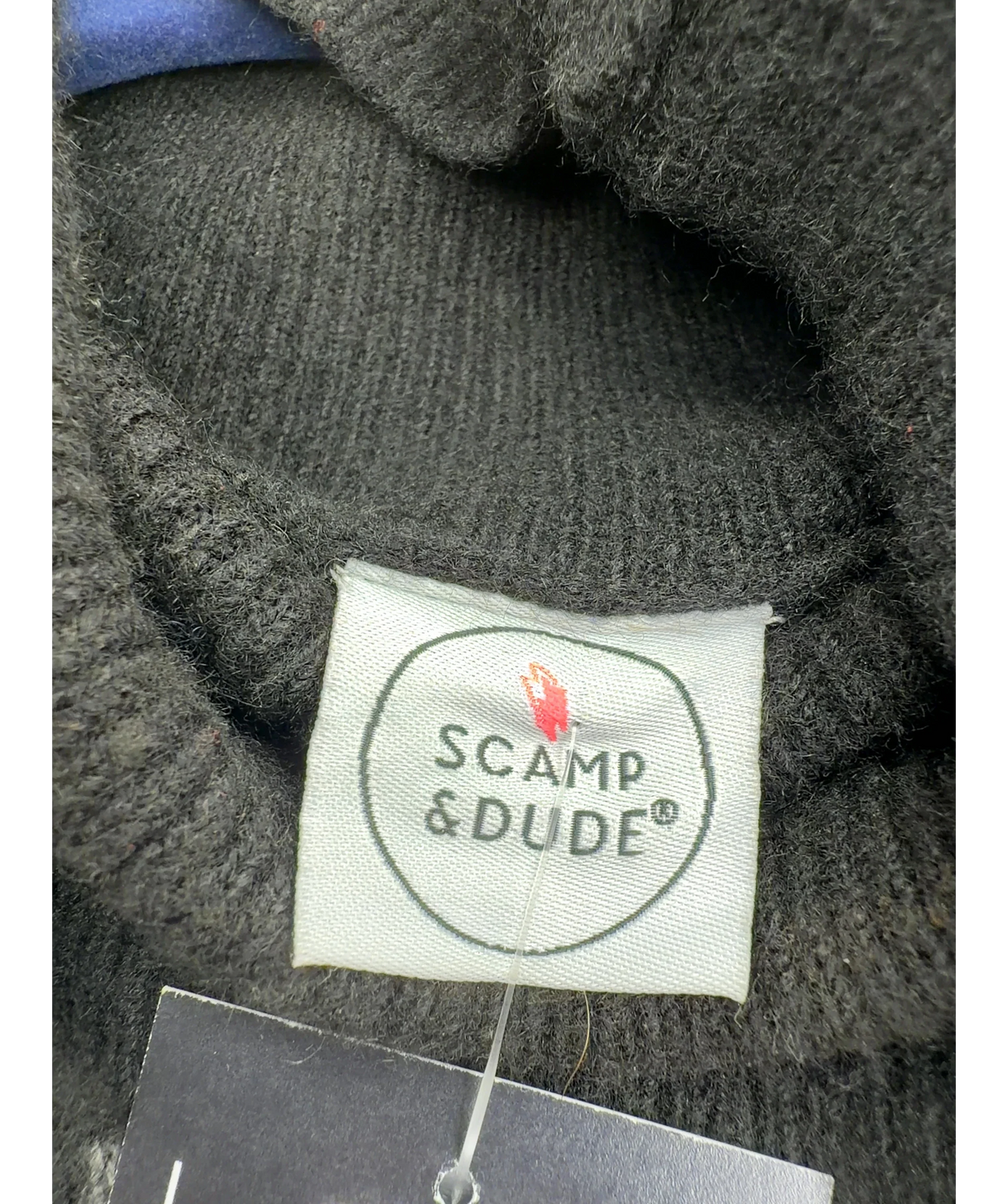 SCAMP & DUDE Black Black Roll Neck Knitted Jumper, size UK XXL — detail