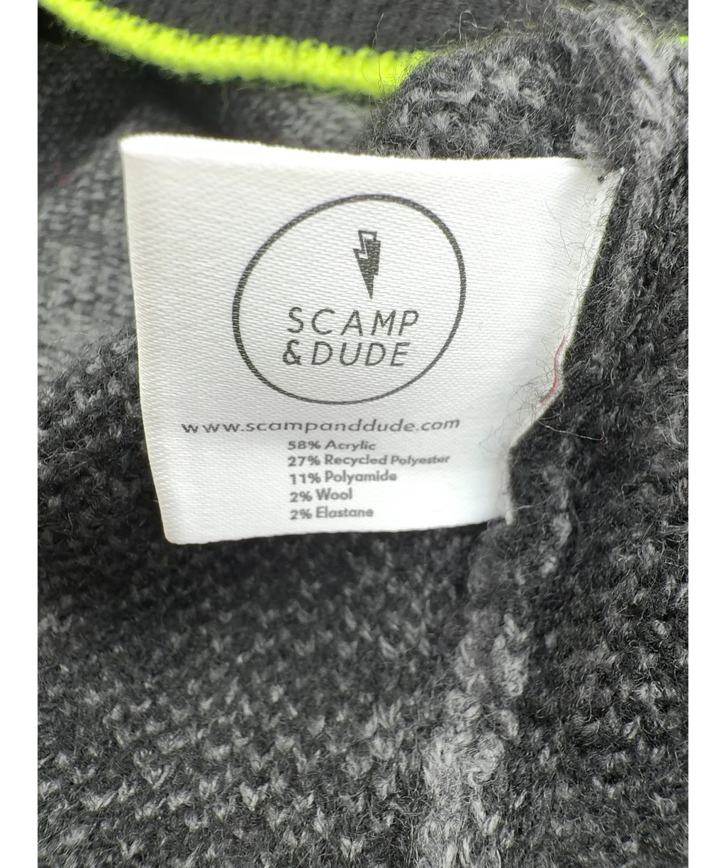 SCAMP & DUDE Black Black Roll Neck Knitted Jumper, size UK XXL — label