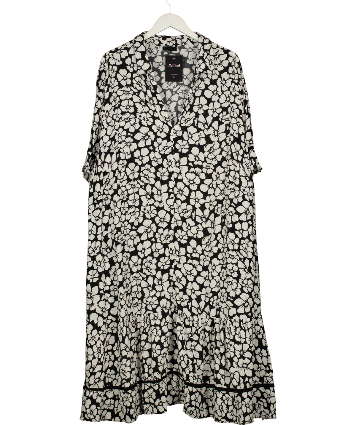 live unlimited black Mono Floral Print Jersey Tiered Midi Shirt Dress, size UK XXXL — front