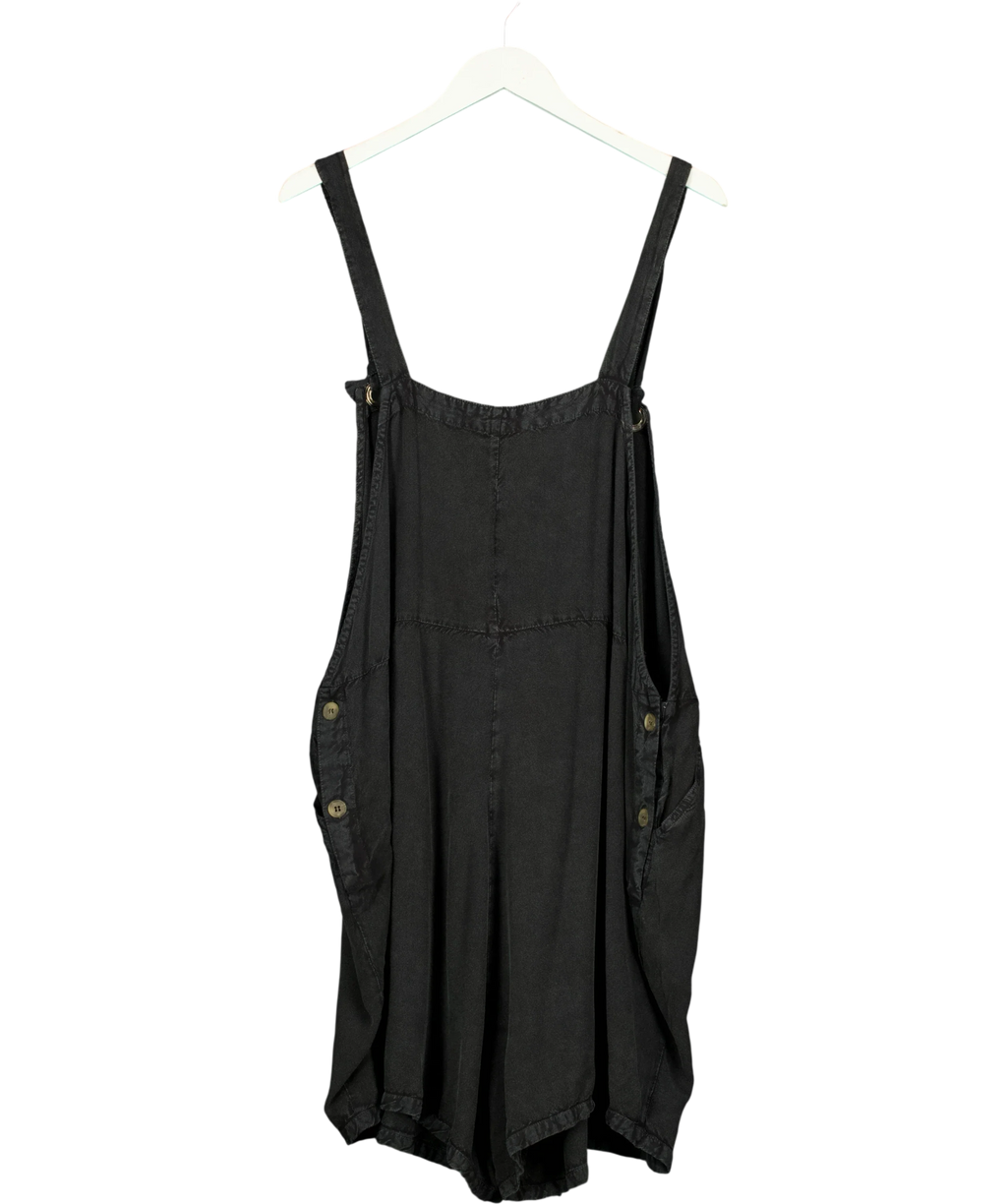 Limited Collection Black Colour, size UK 22 — back