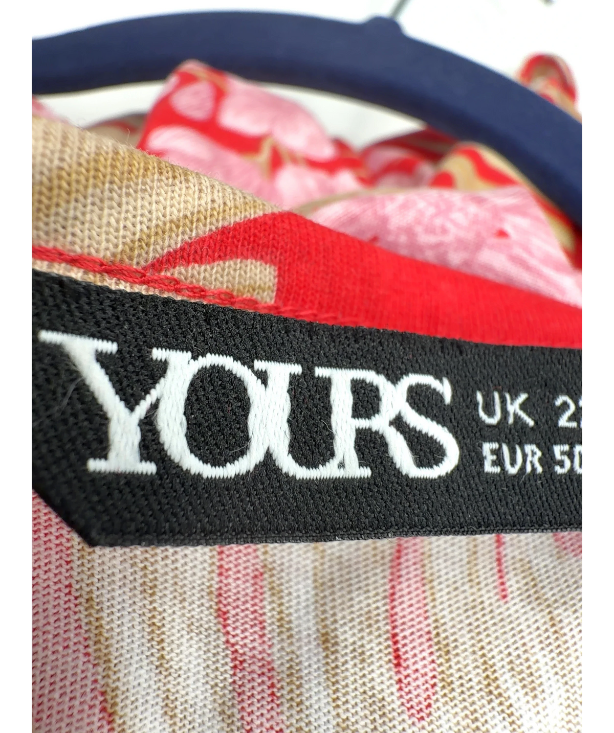 Yours Red tropical print cotton jumpsuit, size UK 22 — detail
