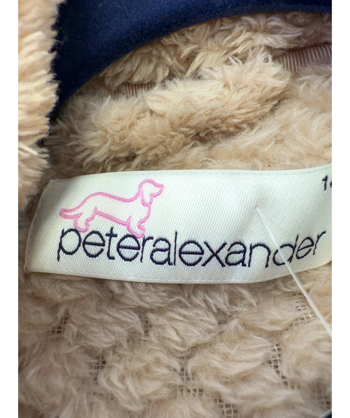Peter Alexander Beige Colour — detail
