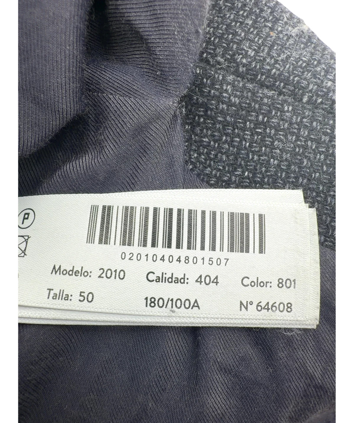 Massimo Dutti Blue Colour, size UK 40" CHEST — fabric detail