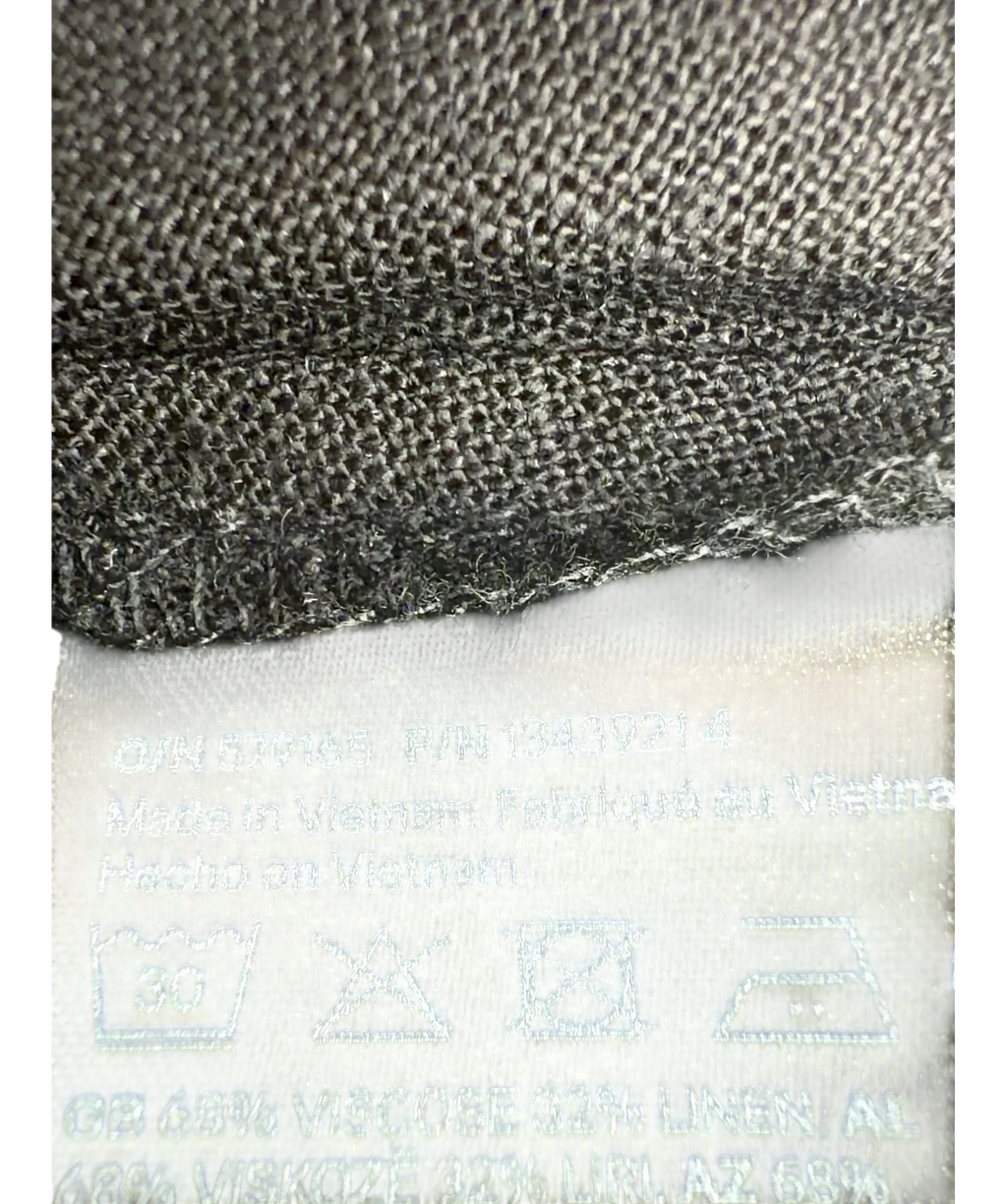H&M Black Colour, size UK S — fabric detail