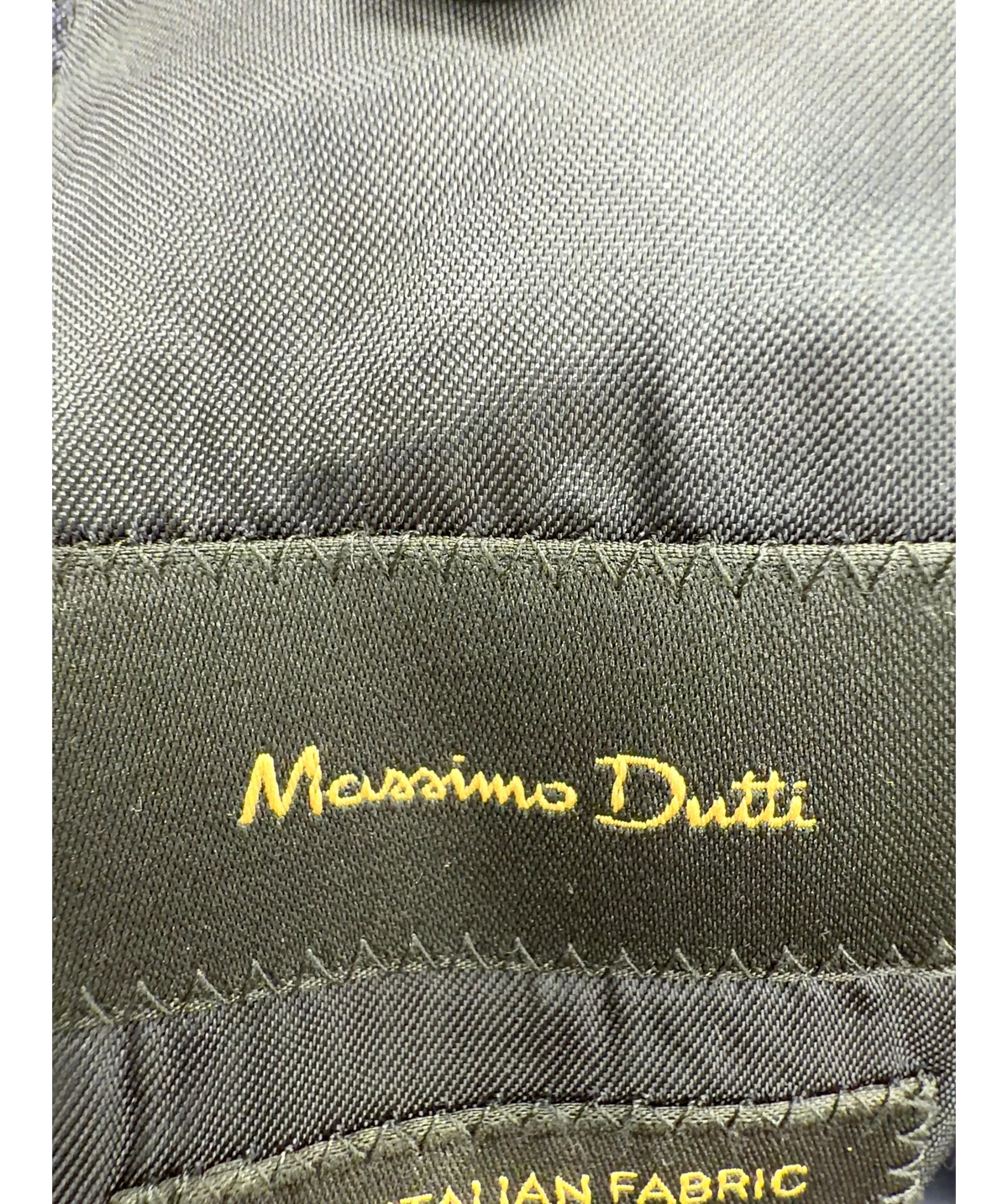 Massimo Dutti navy Colour, size UK 40" CHEST — detail