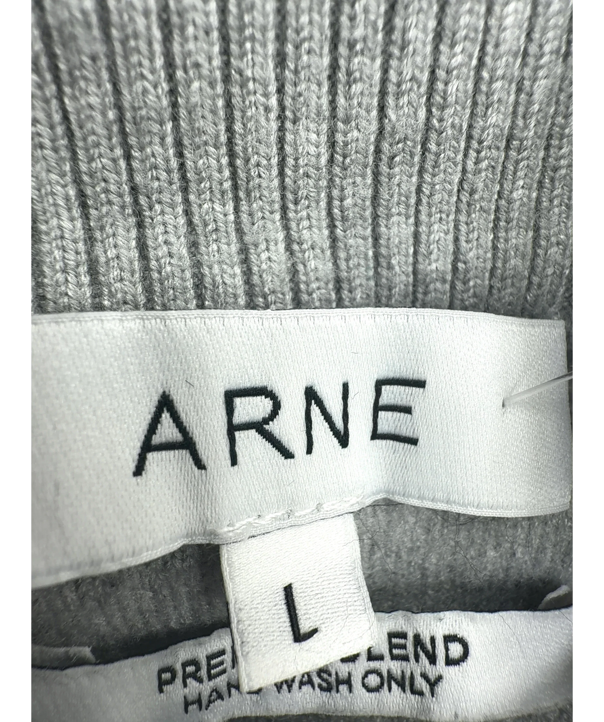 ARNE Grey Colour, size UK L — detail