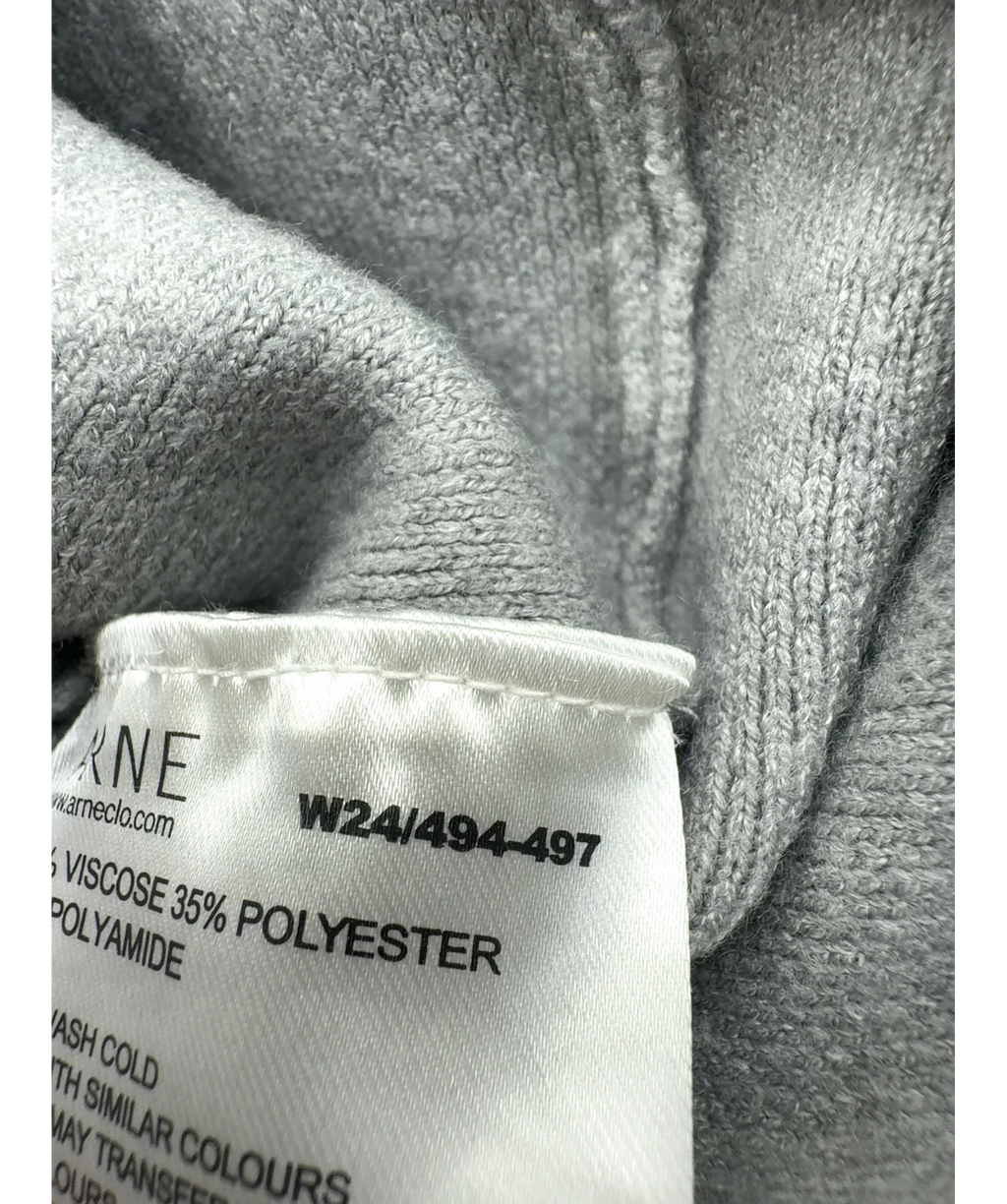 ARNE Grey Colour, size UK L — fabric detail