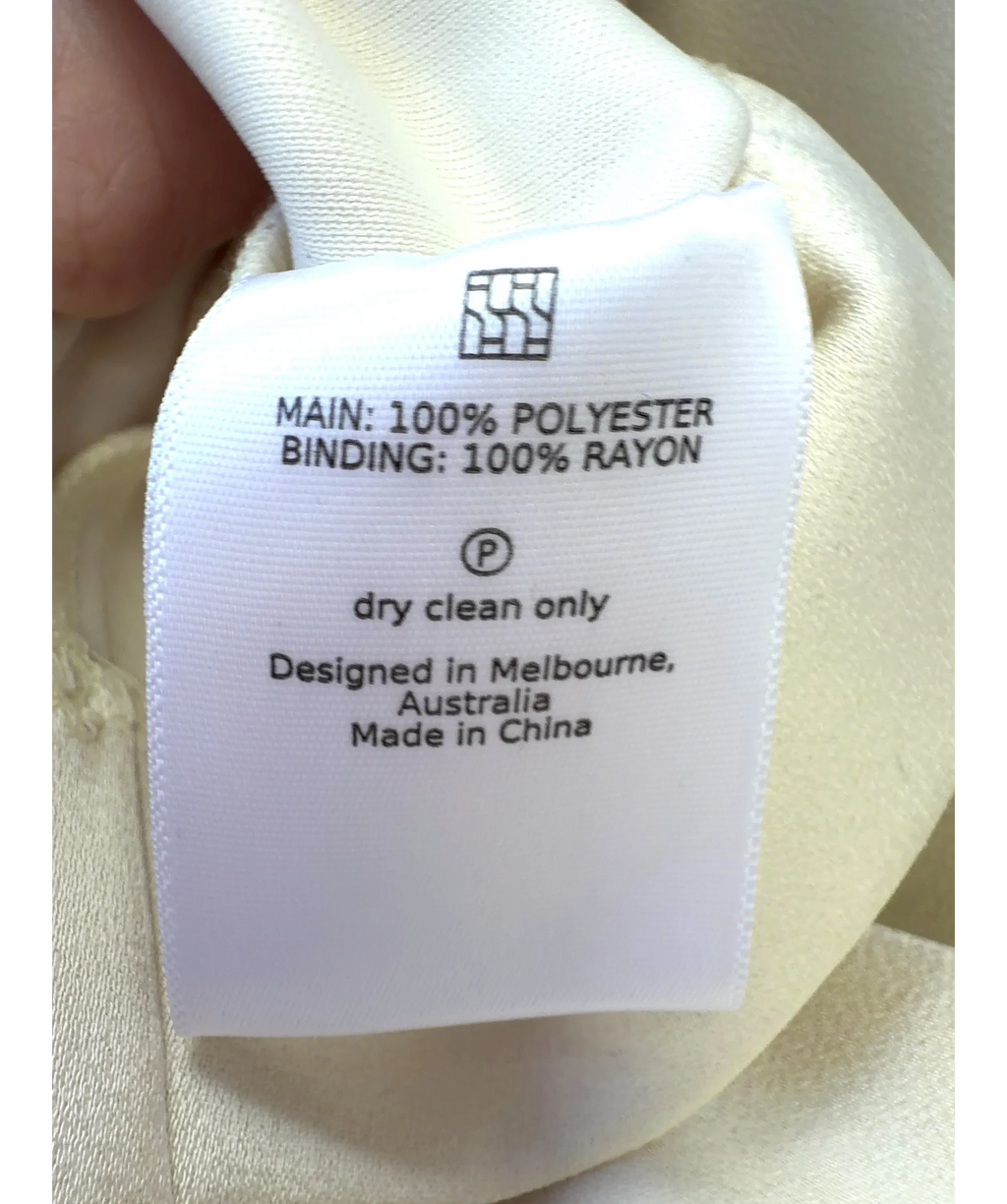 HENNE Cream Colour, size UK 8 — label