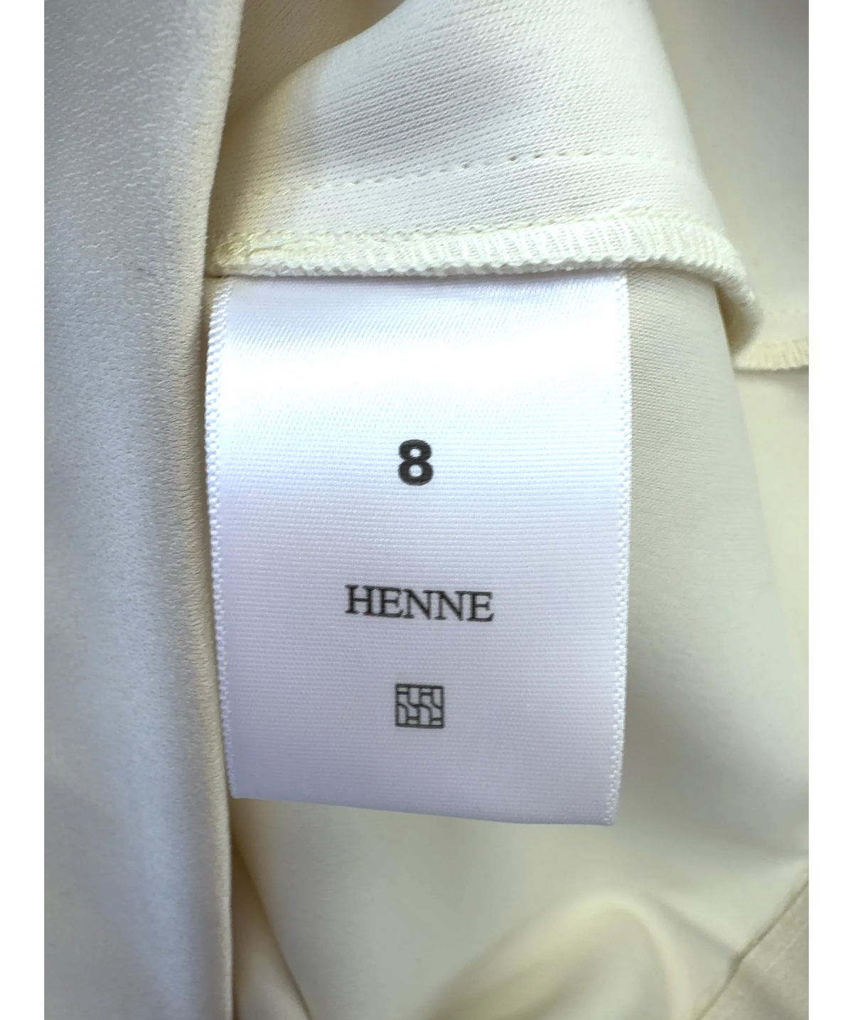 HENNE Cream Colour, size UK 8 — care label