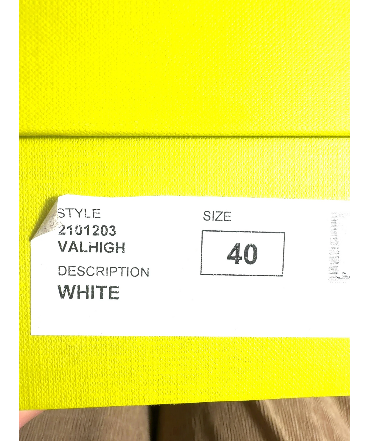Terry De Havilland White Valhigh, size UK 7 EU 40 👠 — fabric detail