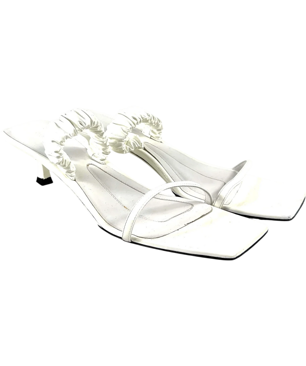 Khaite White Colour, size UK 7.5 EU 40.5 👠 — front
