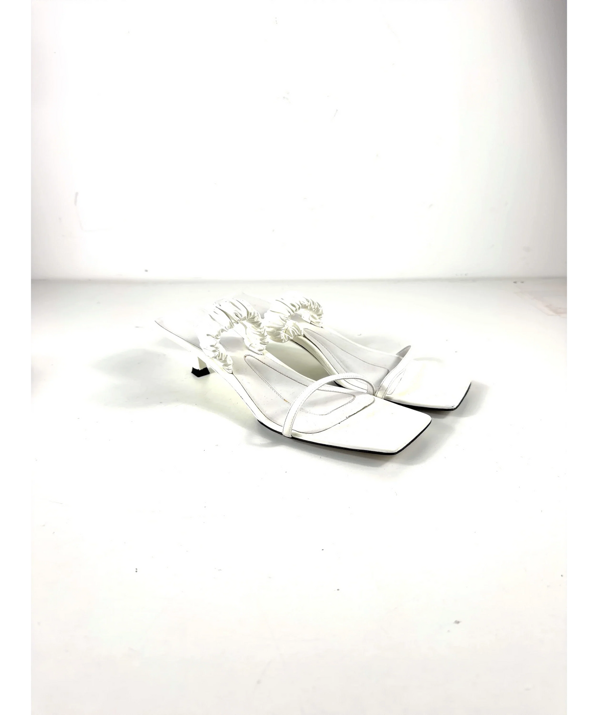 Khaite White Colour, size UK 7.5 EU 40.5 👠 — additional view