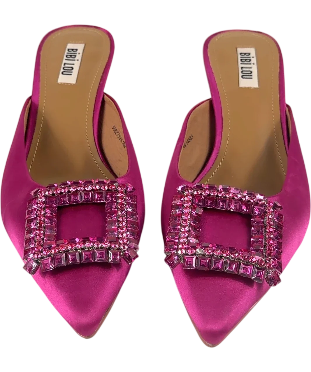 BIBI LOU Pink crystal-buckled pink satin kitten heel mules, size UK 6 EU 39 👠 — detail
