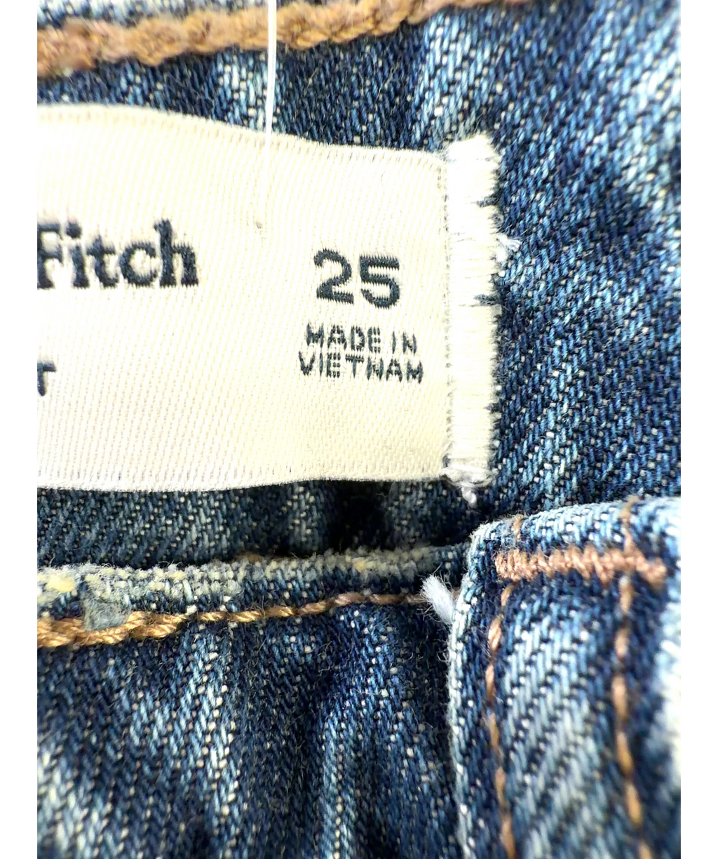 ABERCROMBIE & FITCH Blue Curve Love High Rise Loose Shorts, size W25 — care label