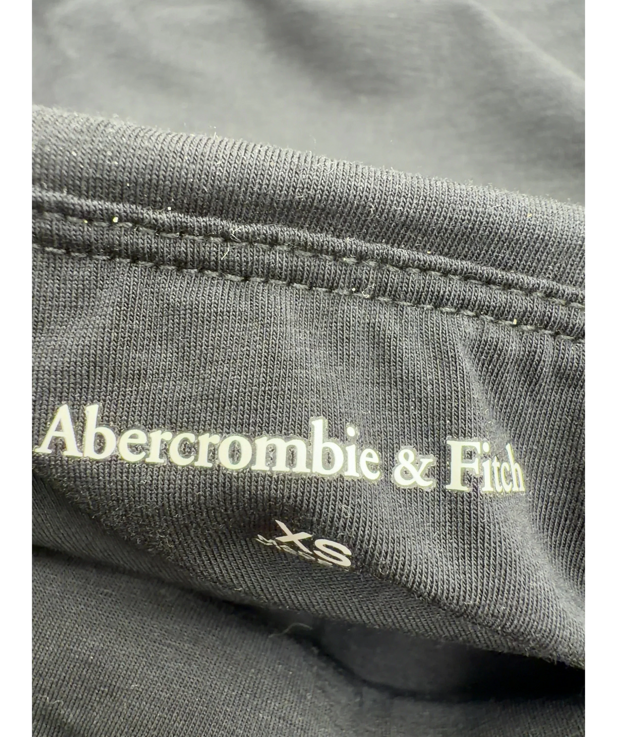 ABERCROMBIE & FITCH Black Colour, size UK XS — detail