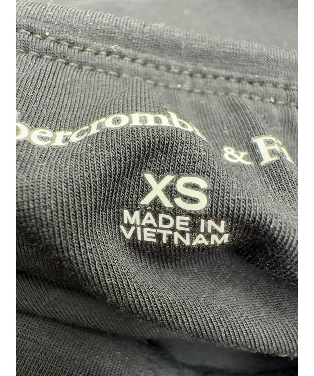 ABERCROMBIE & FITCH Black Colour, size UK XS — care label