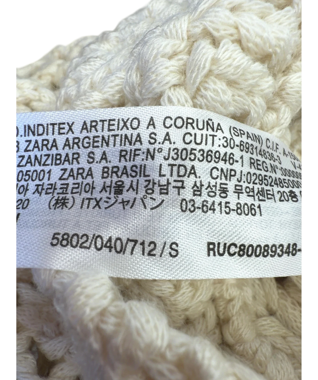 ZARA Cream open-back crochet-knit crop top, size UK S — fabric detail