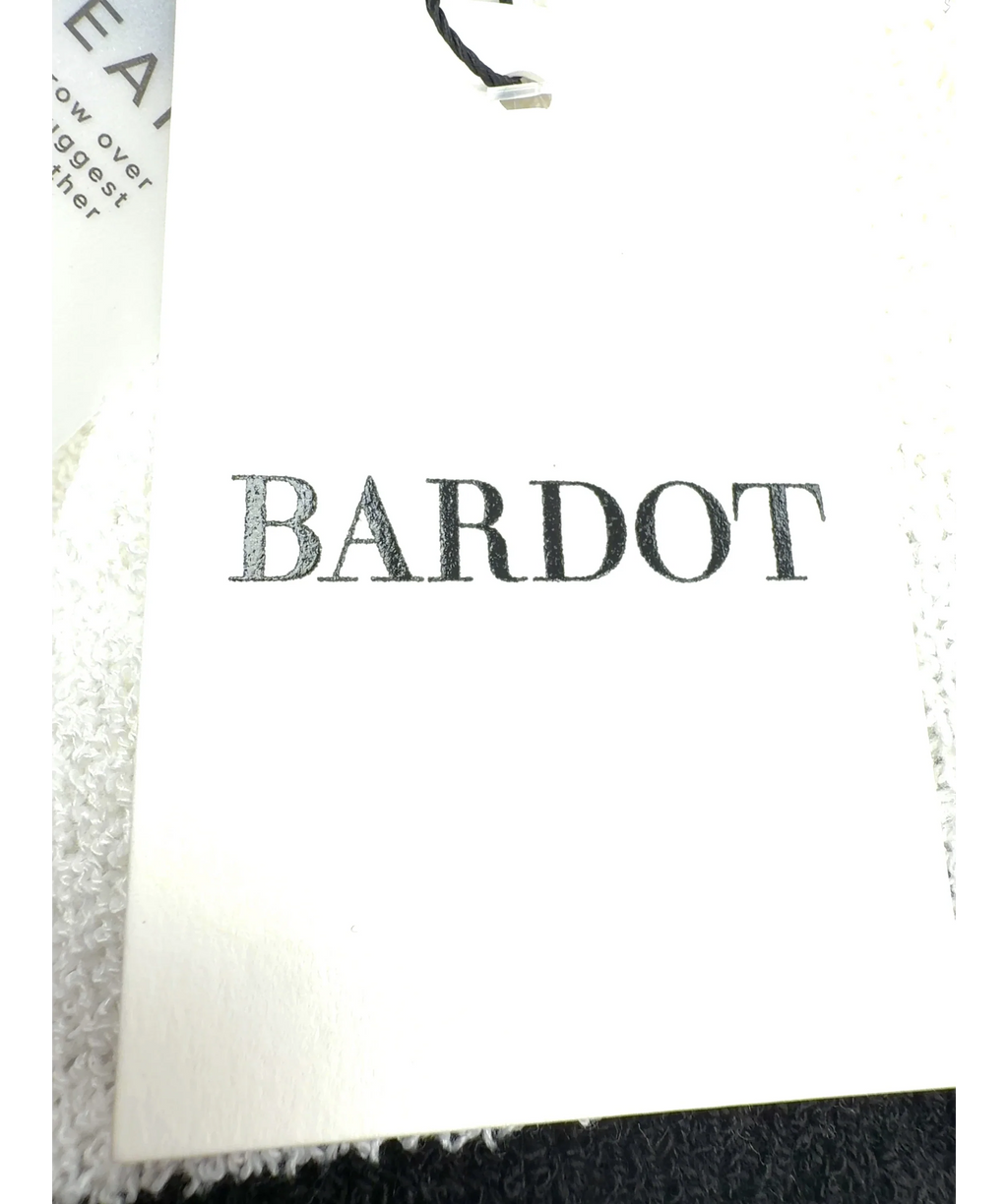 Bardot Cream Beatriz Relaxed Knit Top, size UK 8 — detail