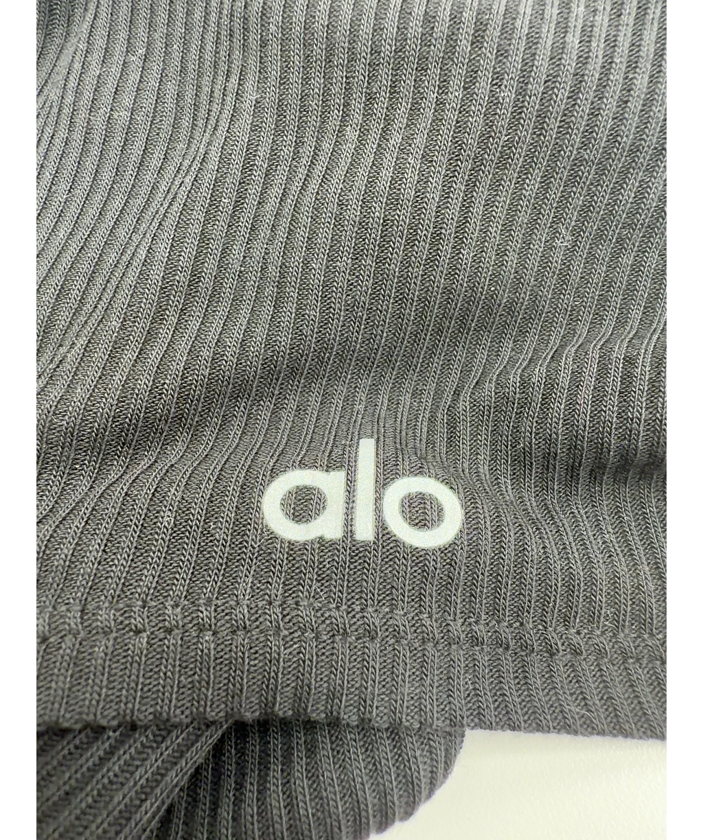 alo yoga Black Gather Long Sleeve Top, size UK S — label