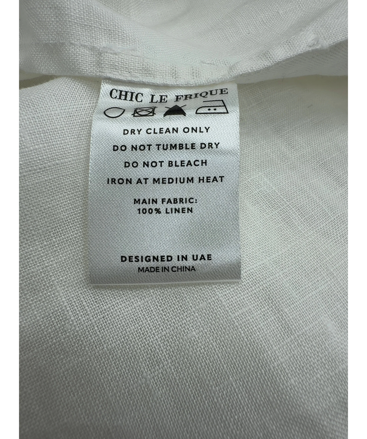 Chic Le Frique White Colour, size UK S — label