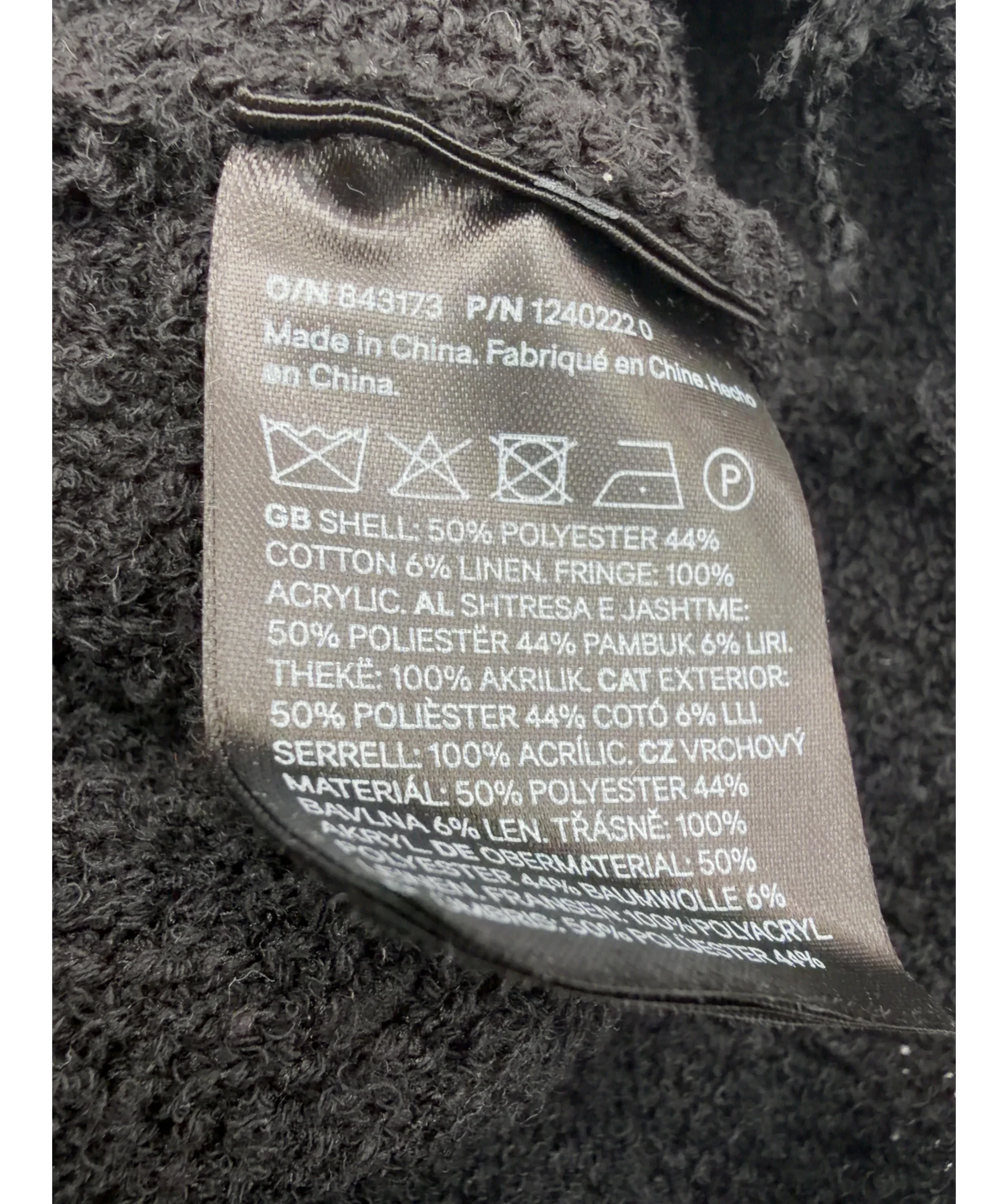 H&M Black Colour, size UK XS — label