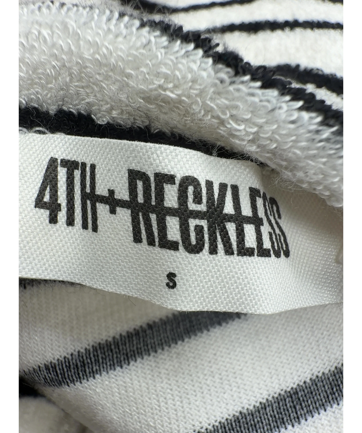4th & Reckless Cream Colour, size UK S — fabric detail