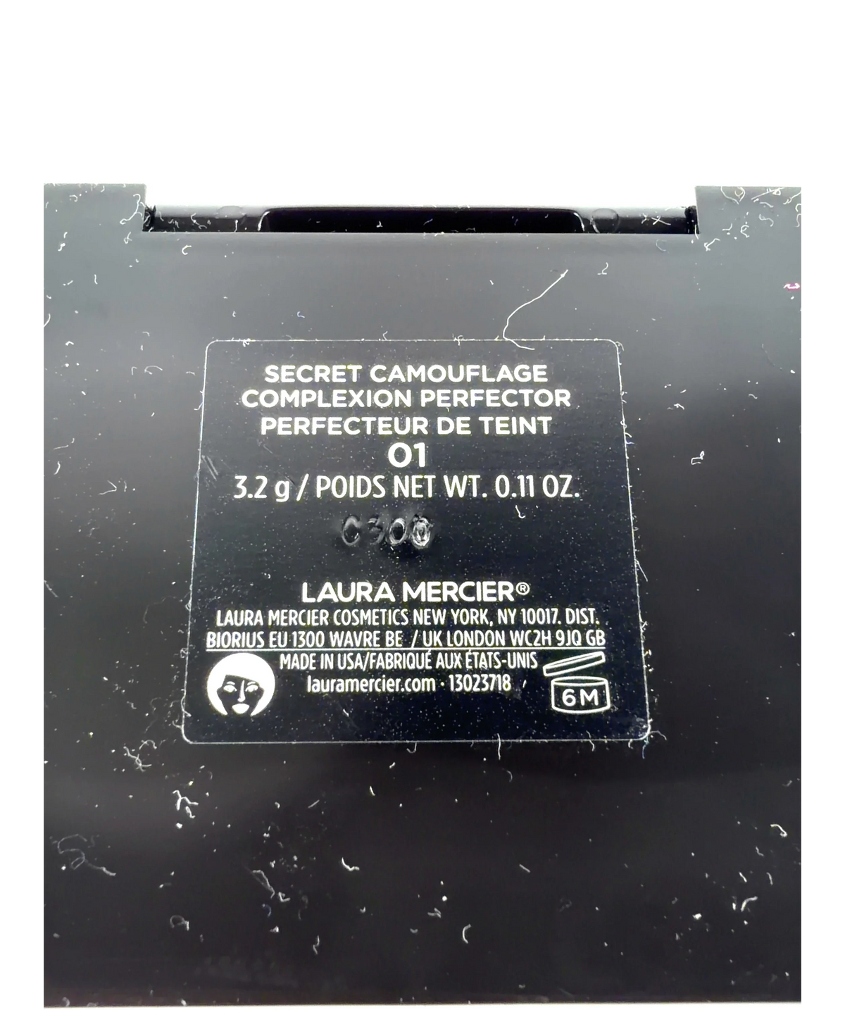 Laura Mercier 01 SECRET CAMOUFLAGE COMPLEXION PERFECTOR, size 3.2g — detail