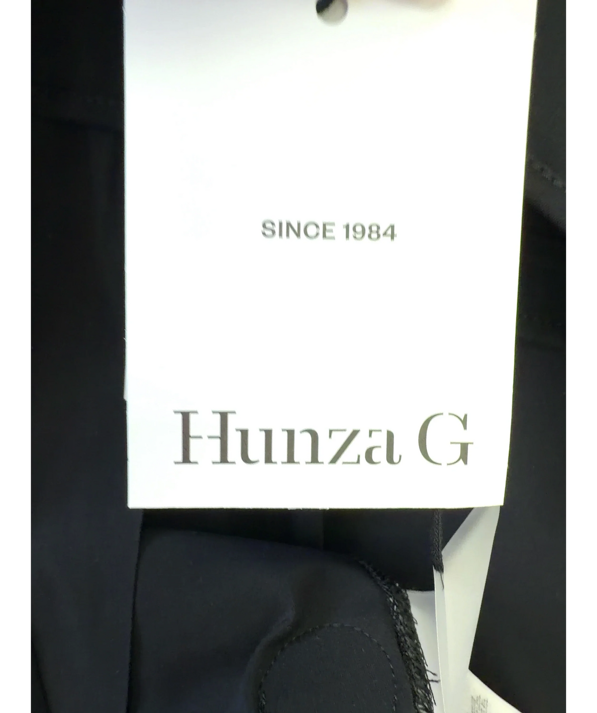 Hunza G Black Colour — detail