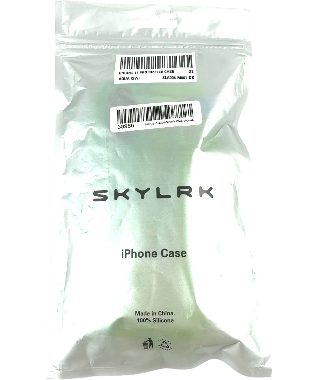SKYLRK Green IPHONE 17 PRO SIZZLER CASE — fabric detail