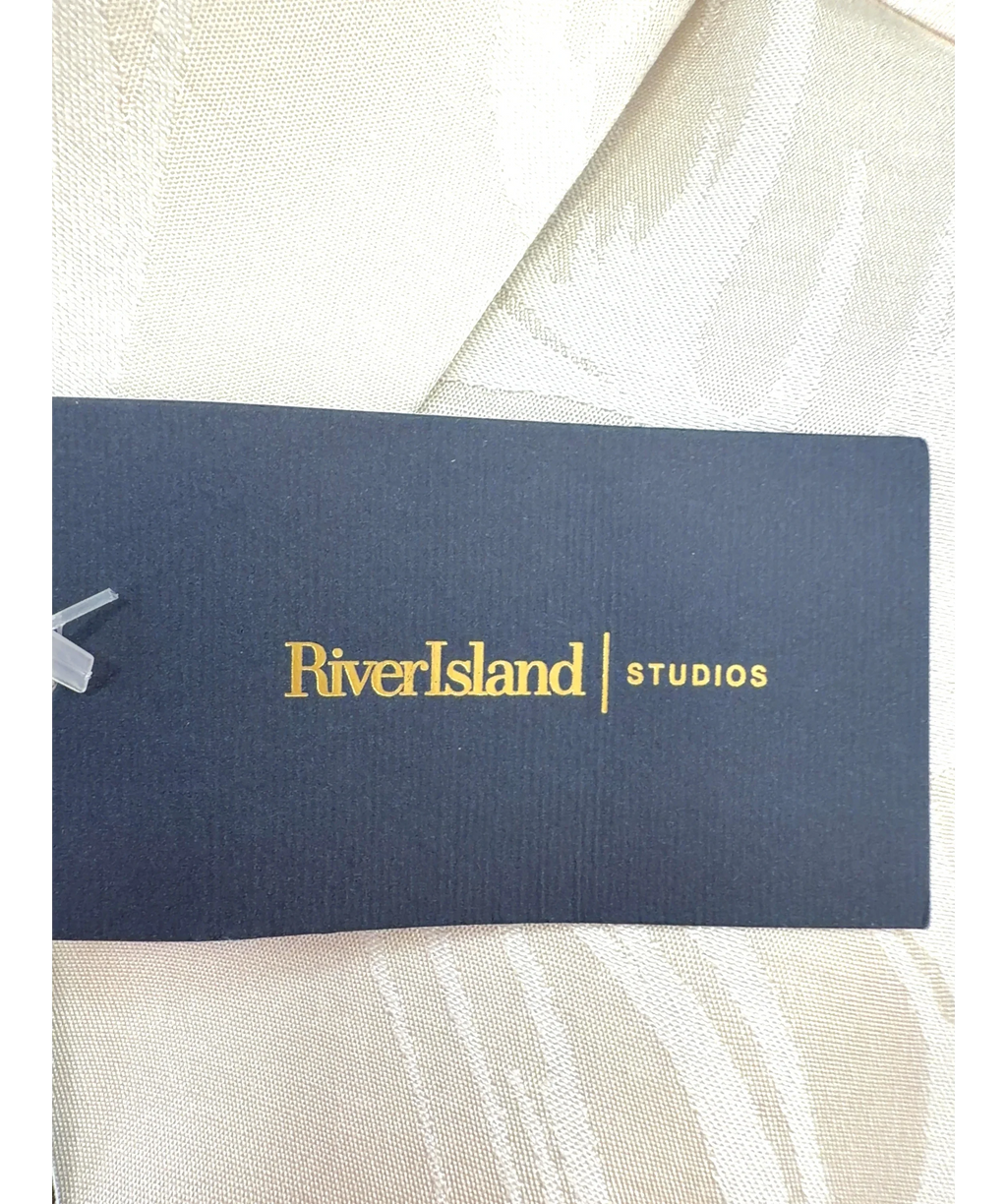 River Island Cream Colour, size UK L — detail