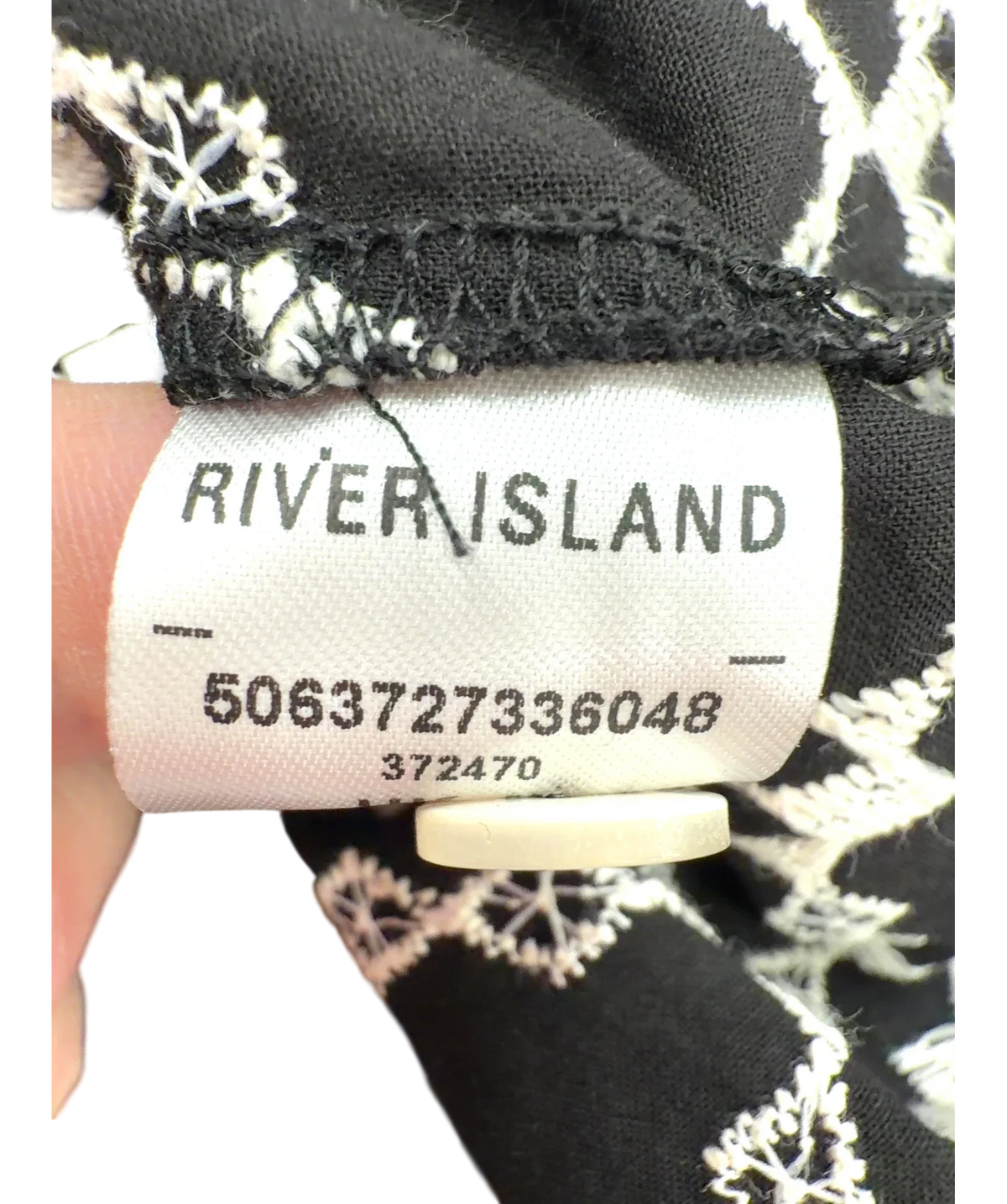 River Island Black Colour, size UK M — fabric detail