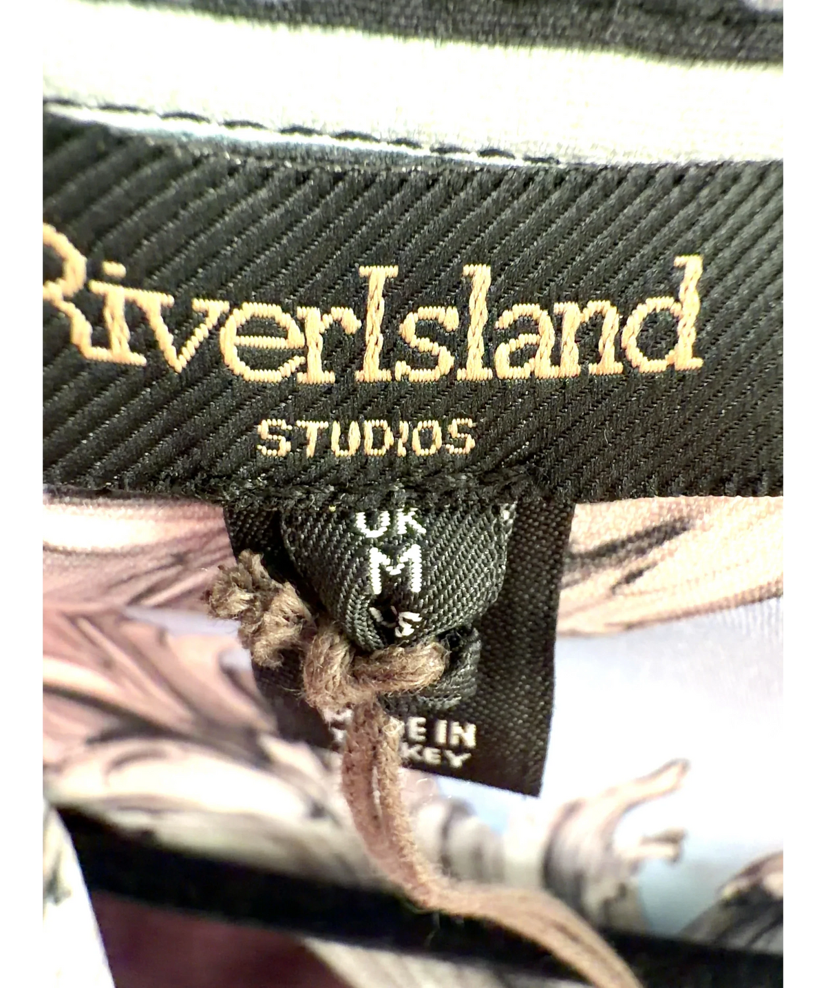 River Island light blue baroque cherub print shirt, size UK M — care label