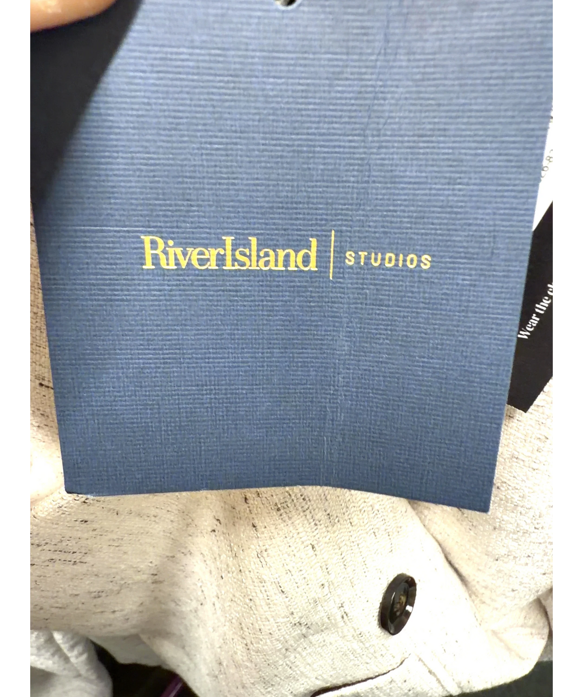 River Island cream Colour, size UK 38" CHEST — detail