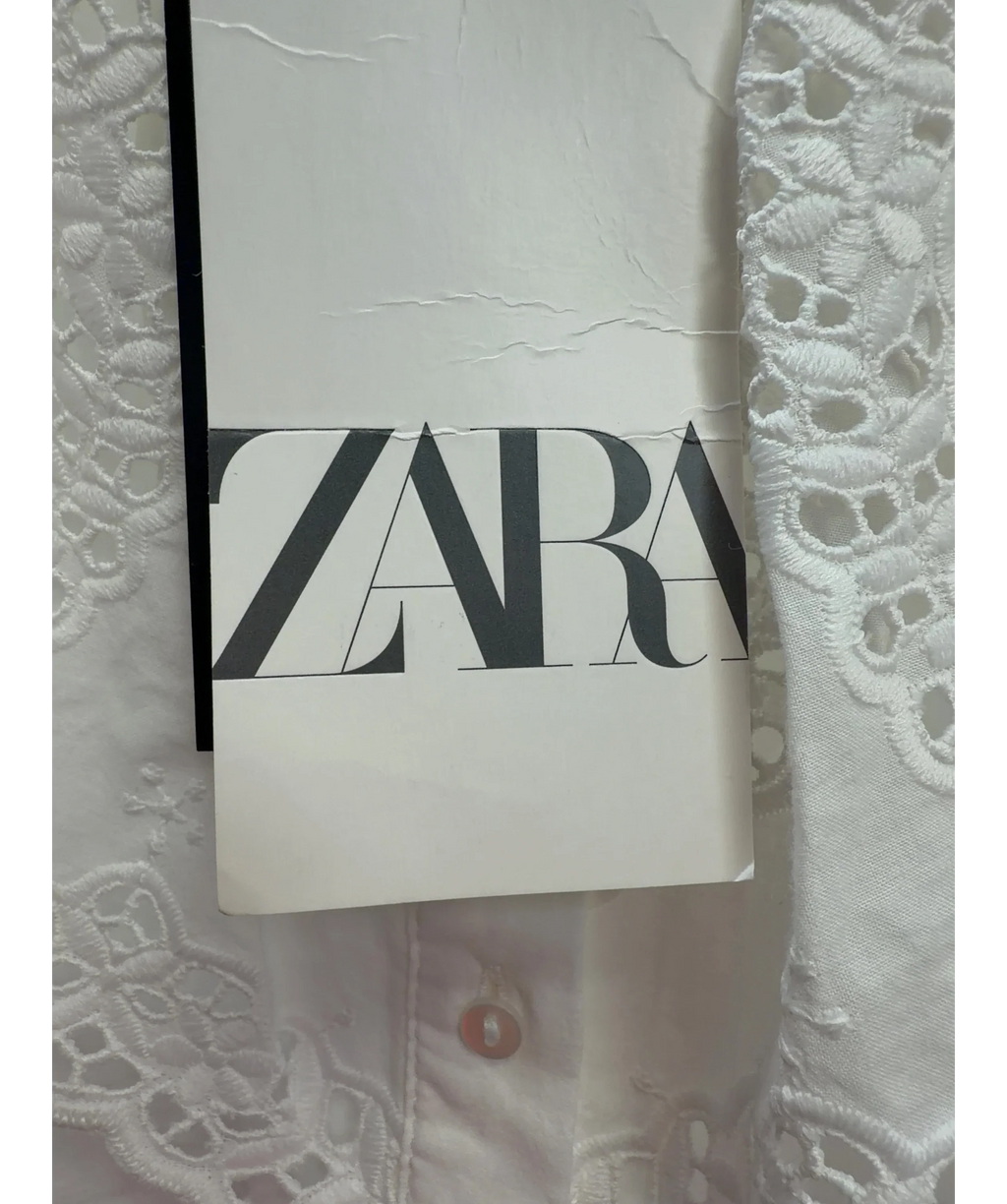 ZARA White sleeveless embroidered eyelet collar blouse, size UK M — detail