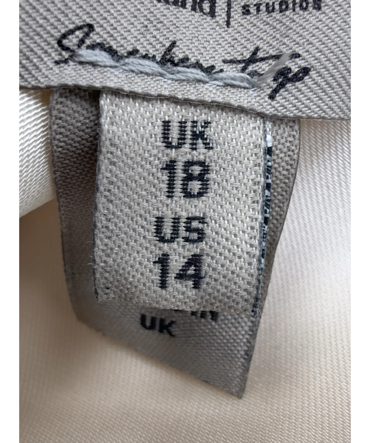 River Island Cream Colour, size UK 18 — care label