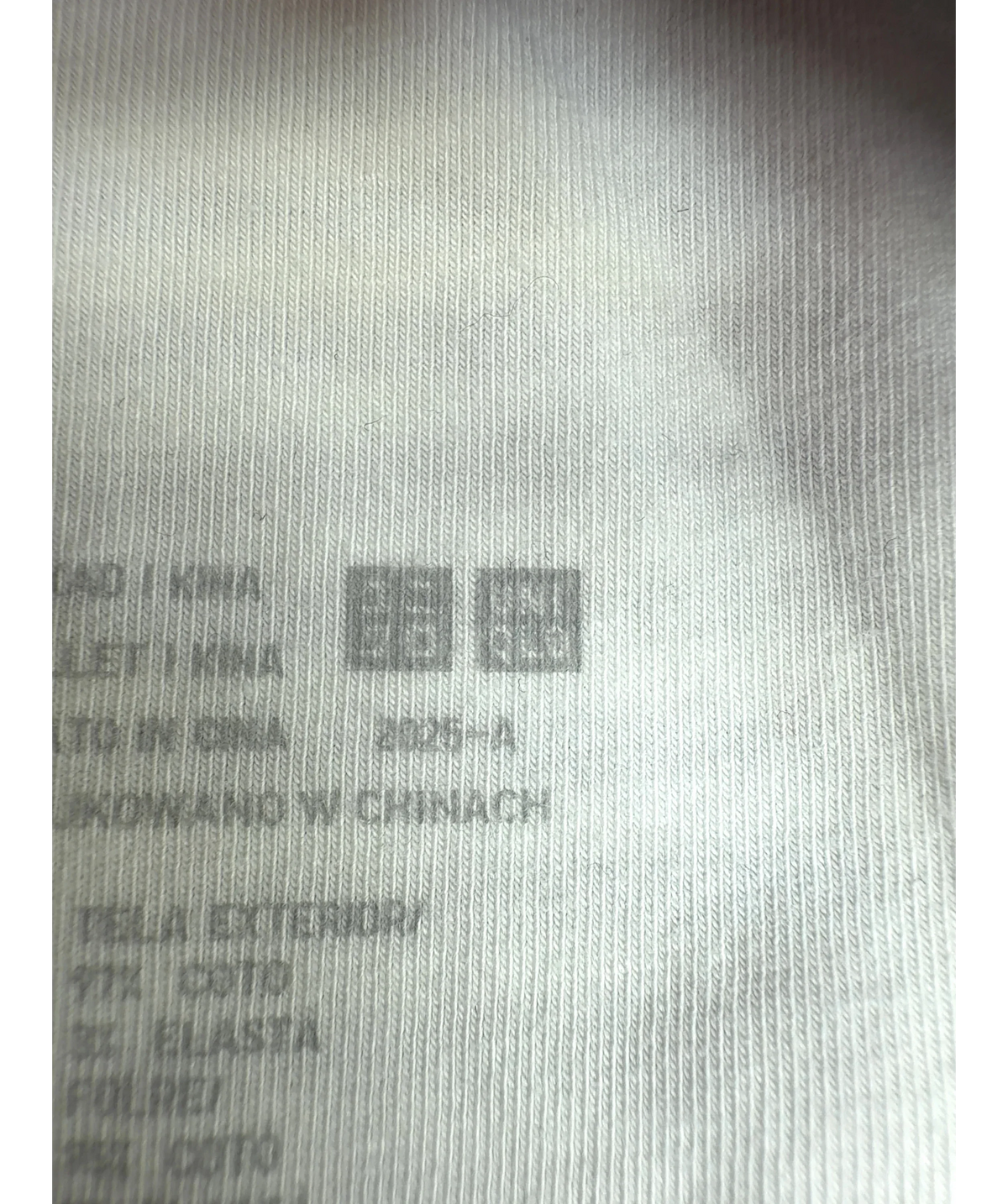 Uniqlo burgundy Colour, size UK XXL — detail