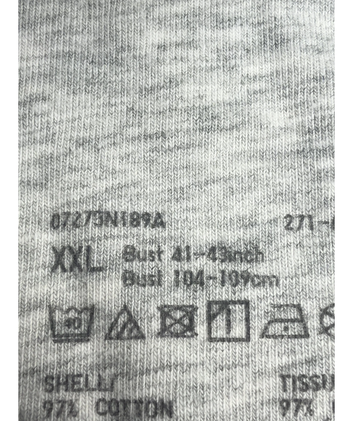 Uniqlo Grey Colour, size UK XXL — care label
