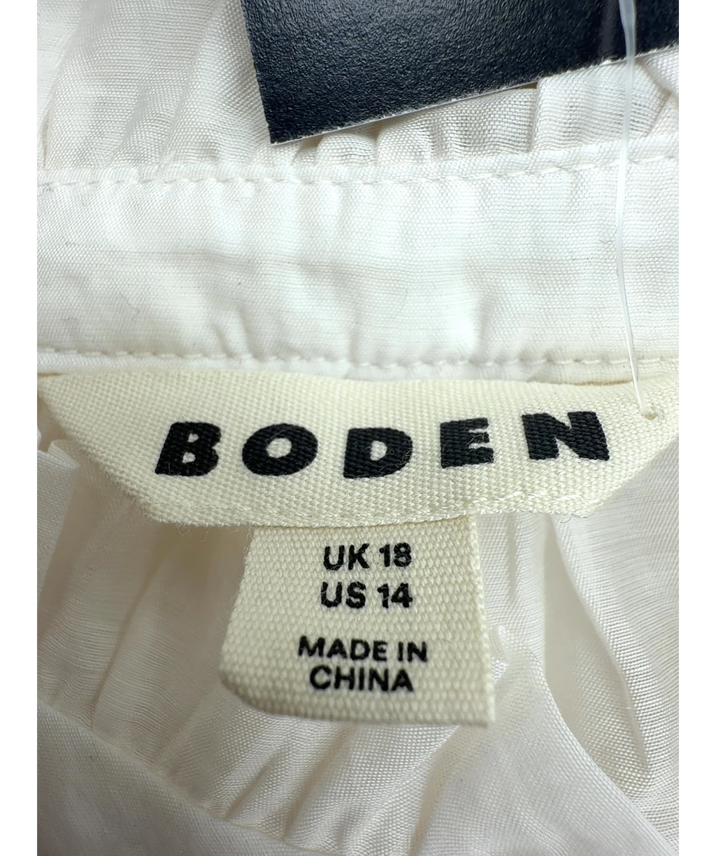 Boden White Lace Trim Top, size UK 18 — detail