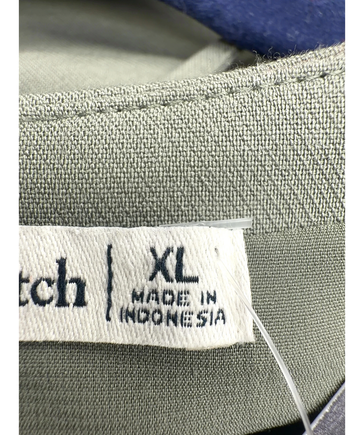 ABERCROMBIE & FITCH Green Colour, size UK XL — care label