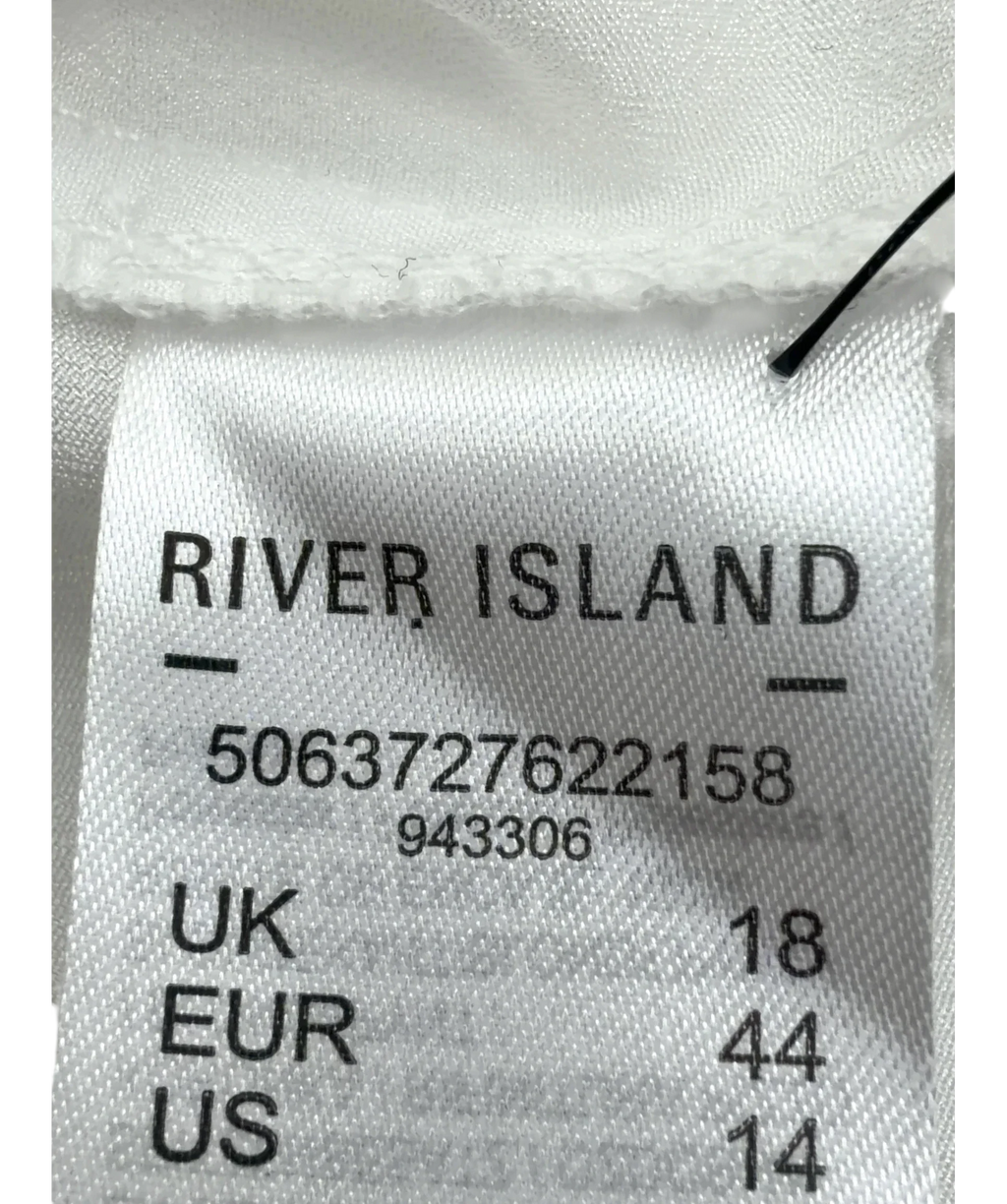 River Island White Colour, size UK 18 — fabric detail