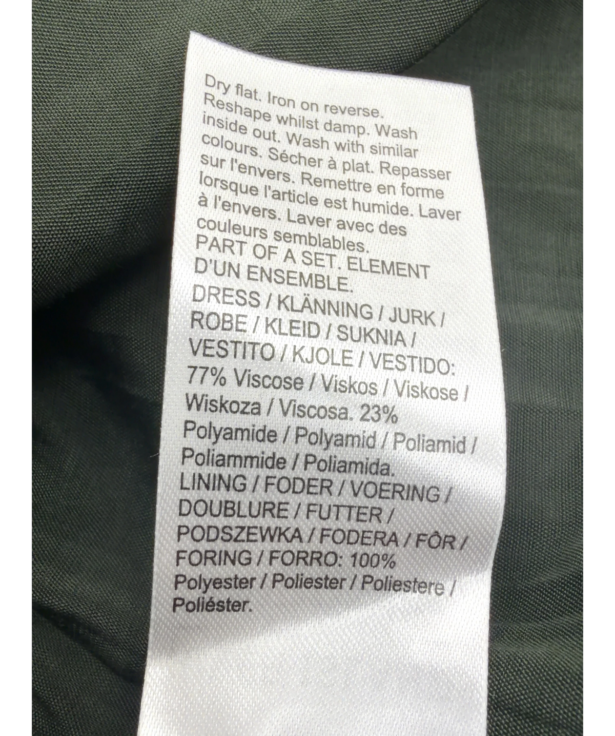 River Island Green Colour, size UK XL — label