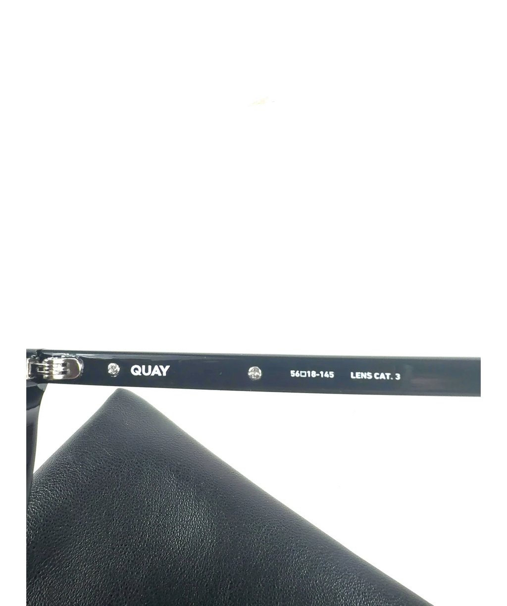 QUAY Black Colour — care label