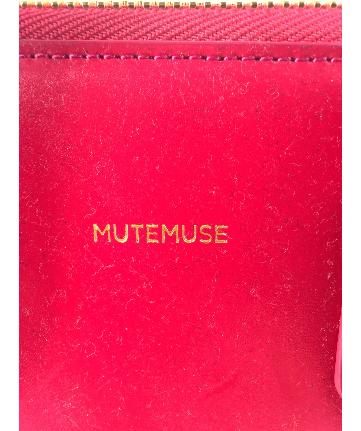 MUTEMUSE Pink Amuse Bag — label