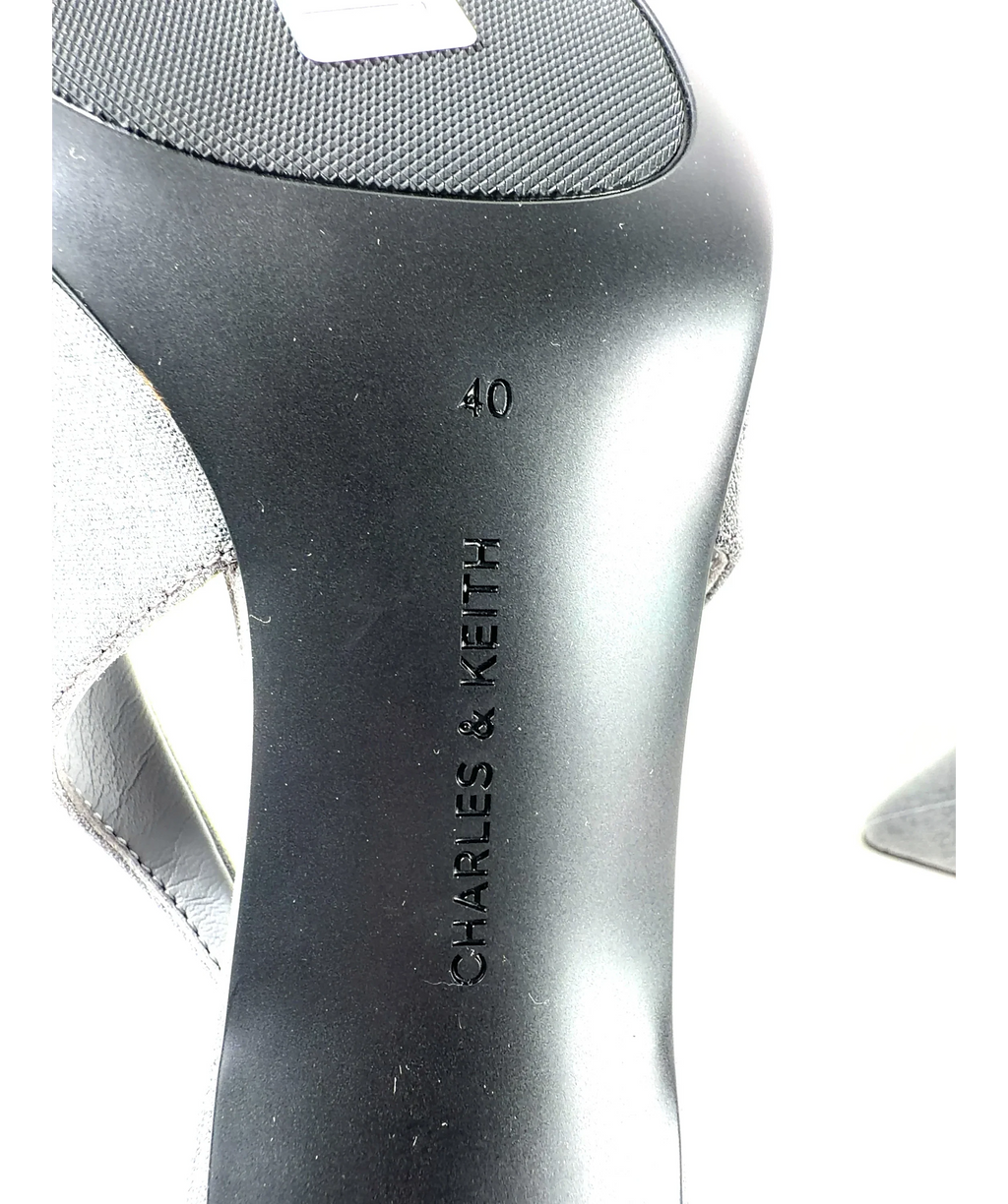Charles & Keith Grey Striped Knot-Bow Pointed Slingback Pumps, size UK 7 EU 40 👠 — fabric detail